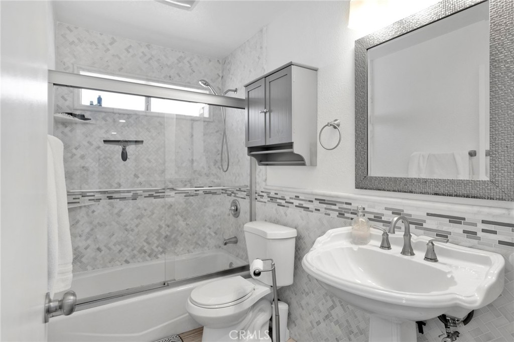 16081 Tude Road Apple Valley, CA 92307 - Photo 29 of 66