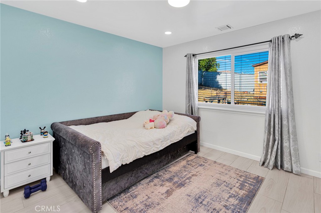 16081 Tude Road Apple Valley, CA 92307 - Photo 31 of 66