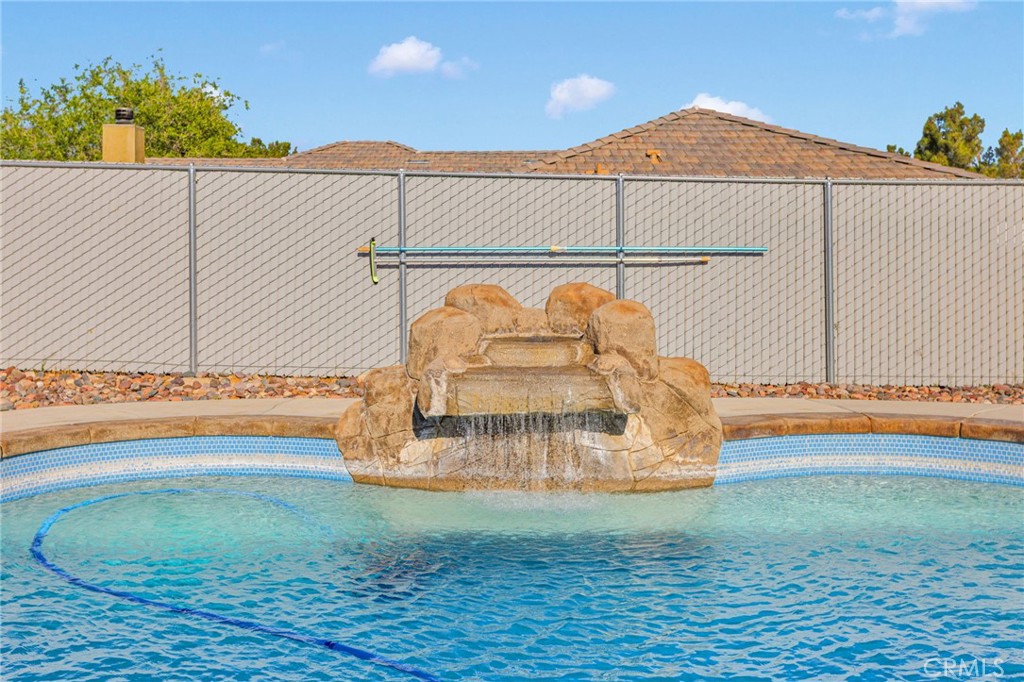 16081 Tude Road Apple Valley, CA 92307 - Photo 47 of 66