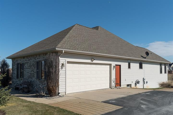 7585 Wood Brook Road Ann Arbor, MI 48103 - Photo 38 of 43 Photo 38