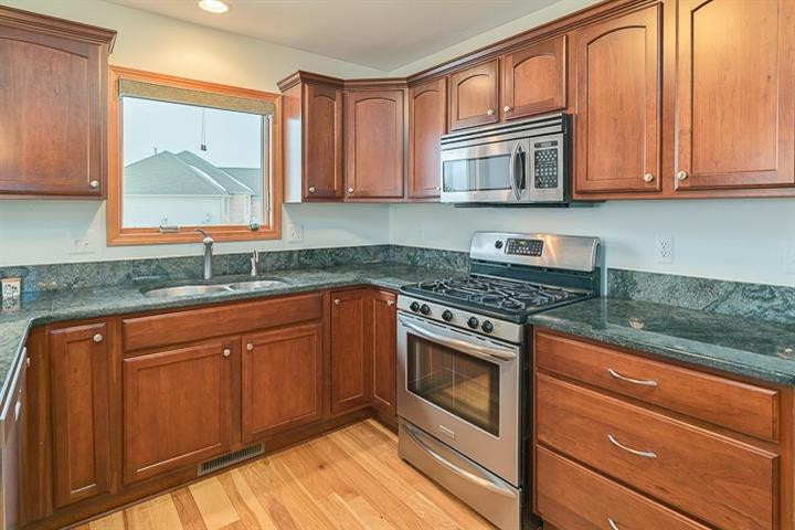7585 Wood Brook Road Ann Arbor, MI 48103 - Photo 9 of 43 Photo 9