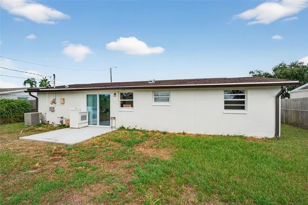 $1,675 | 3742 Elmwood Drive, Holiday, FL 34691