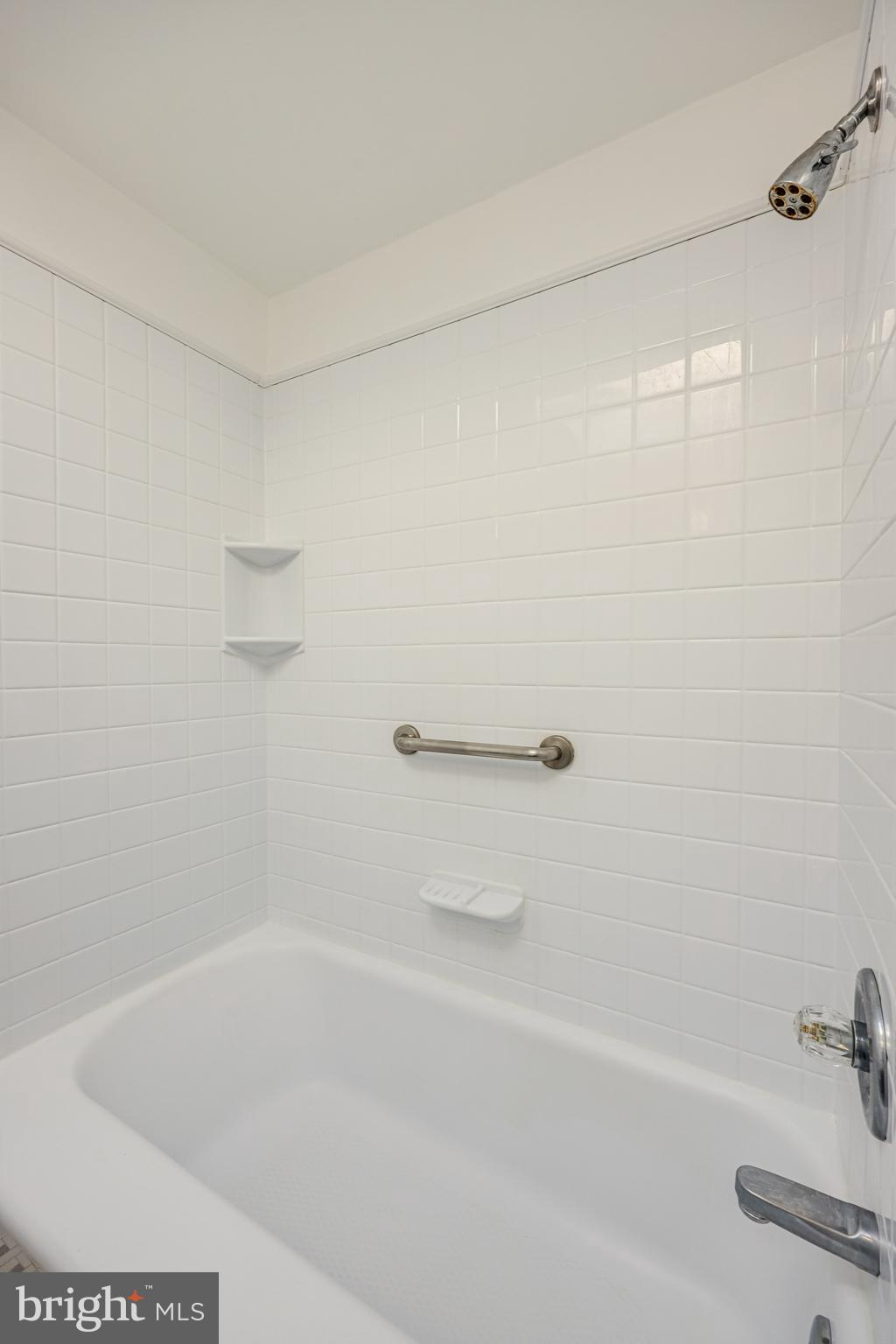 3630 Clarenell Road Baltimore, MD 21229 - Photo 30 of 41 Bath