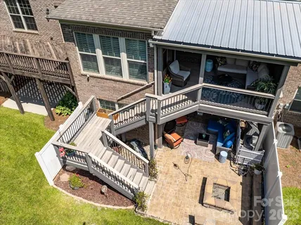 $565,000 | 3093 Hartson Pointe Drive, Fort Mill, SC 29707