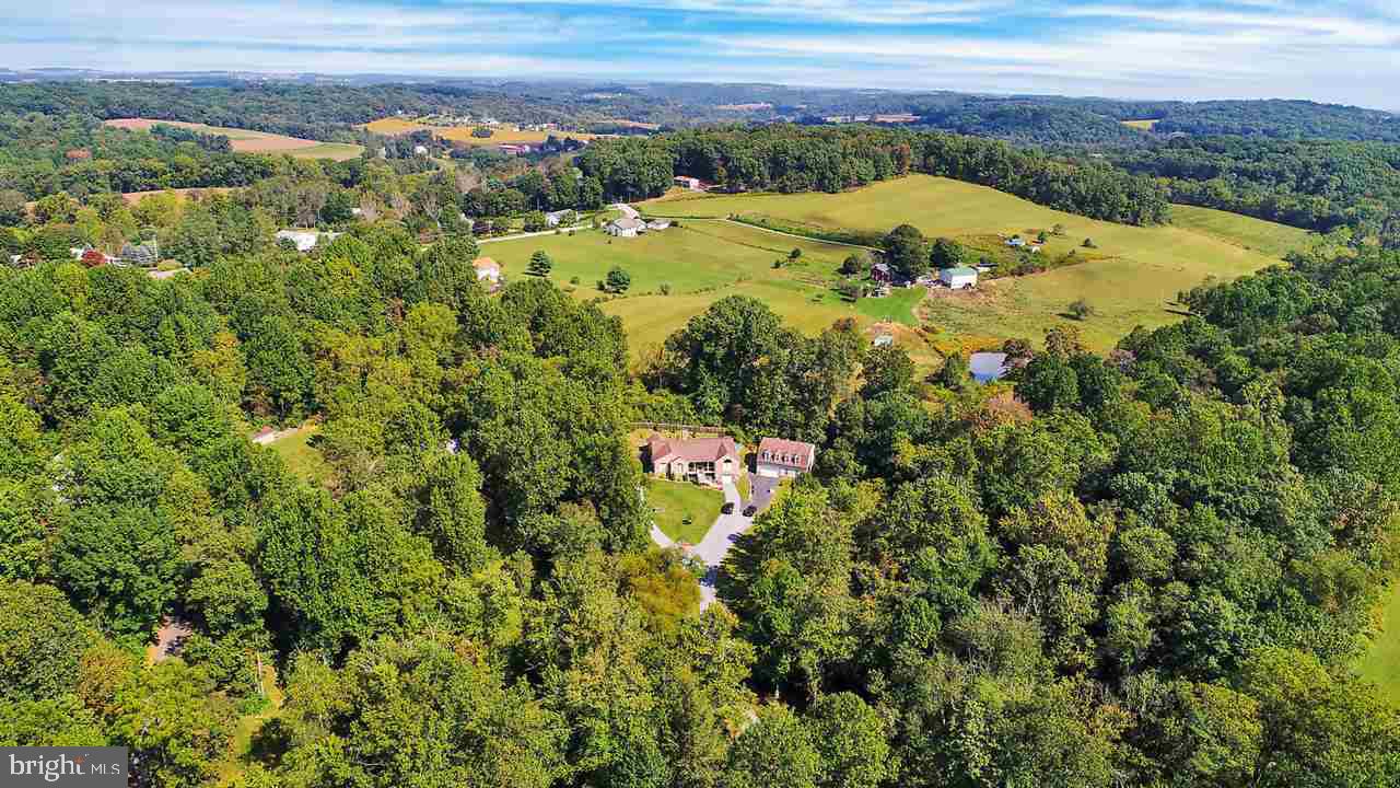 633 Garvine Mill Road Fawn Grove, PA 17321 - Photo 5 of 35 Gallery Image 5