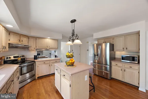 $655,000 | 418 Vanier Drive, Newark, DE 19711