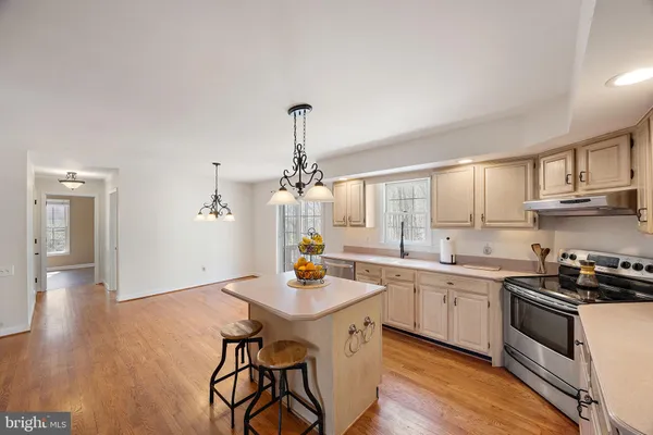 $655,000 | 418 Vanier Drive, Newark, DE 19711