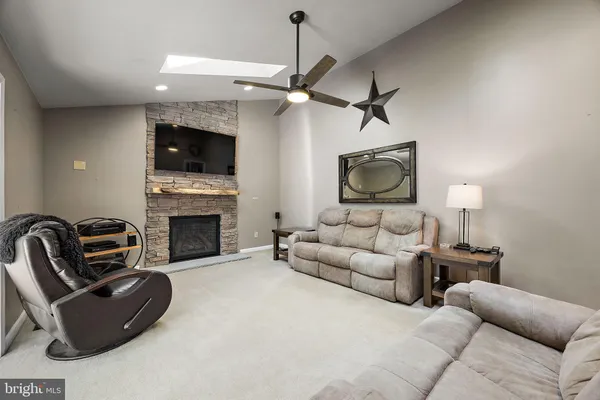 $655,000 | 418 Vanier Drive, Newark, DE 19711