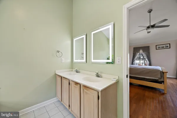 $655,000 | 418 Vanier Drive, Newark, DE 19711