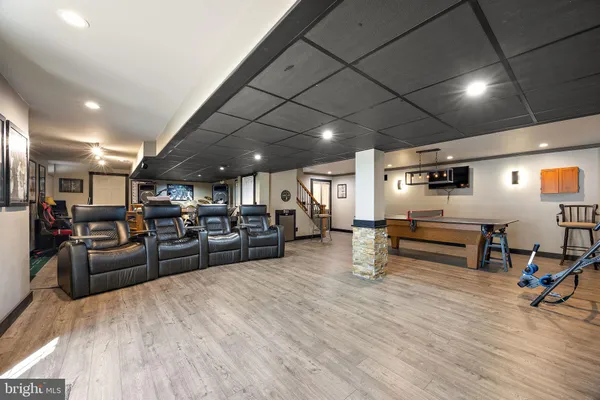 $655,000 | 418 Vanier Drive, Newark, DE 19711