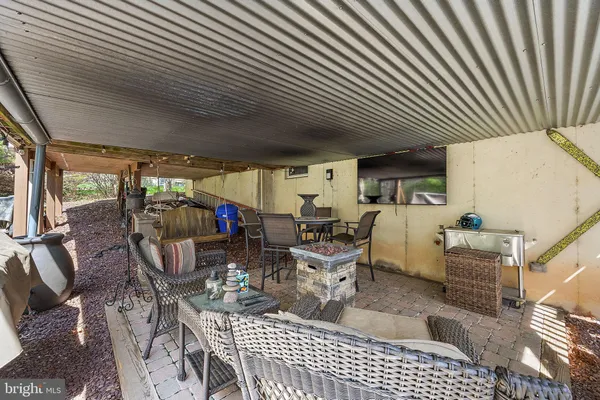 $655,000 | 418 Vanier Drive, Newark, DE 19711