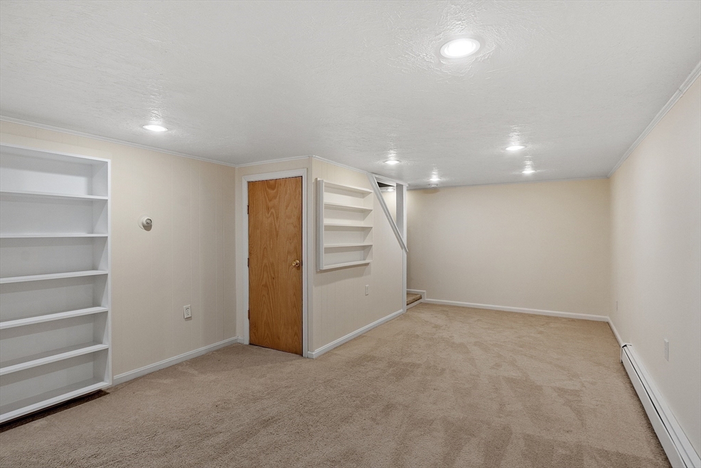 33 Eastview Road Hopkinton, MA 01748 - Photo 27 of 39 Gallery Image 27