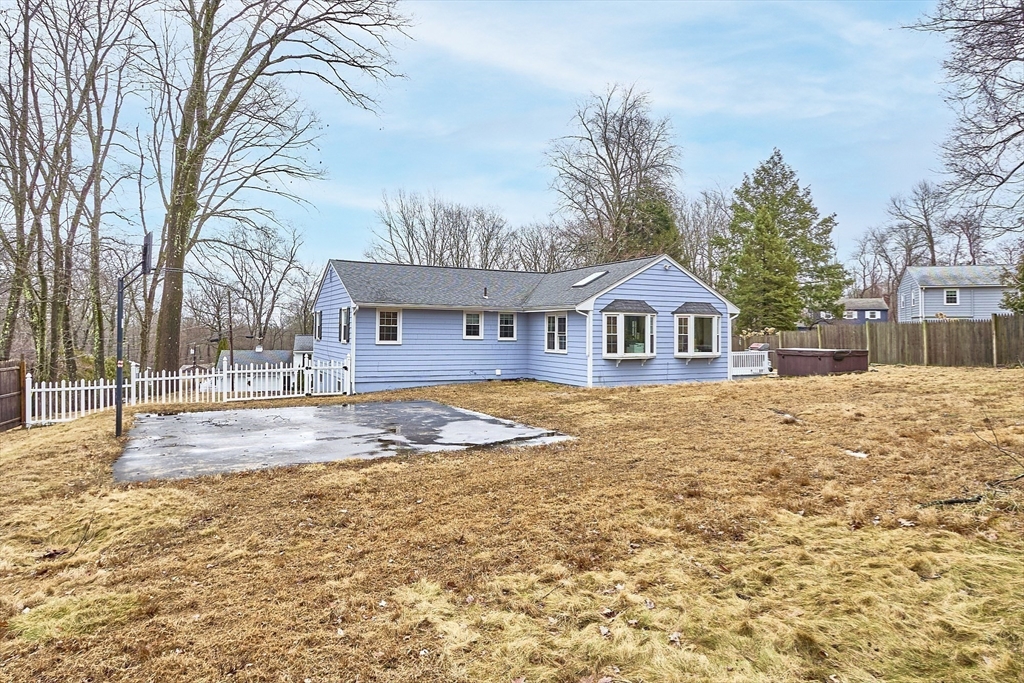 33 Eastview Road Hopkinton, MA 01748 - Photo 33 of 39 Gallery Image 33