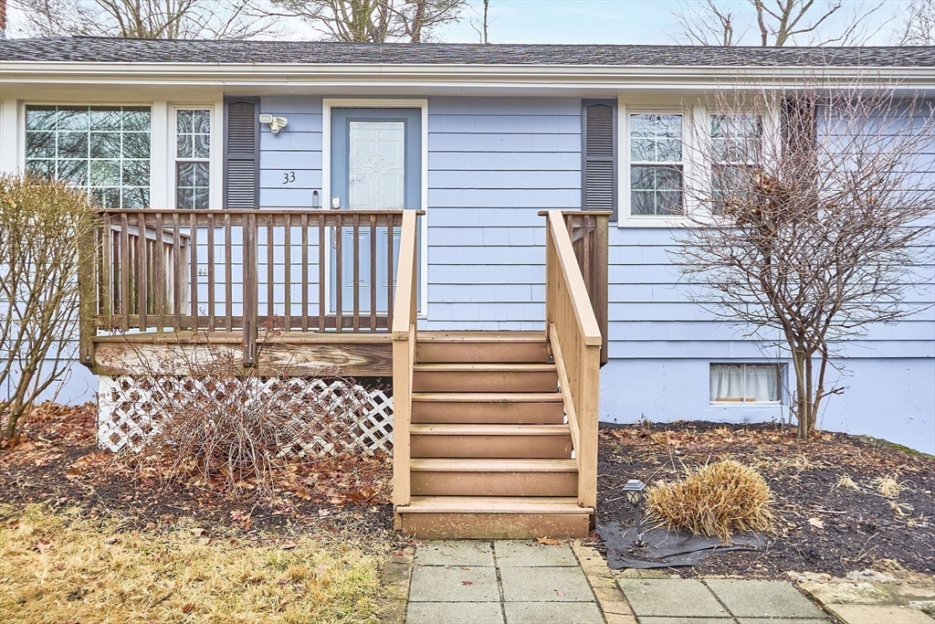 33 Eastview Road Hopkinton, MA 01748 - Photo 5 of 39 Gallery Image 5