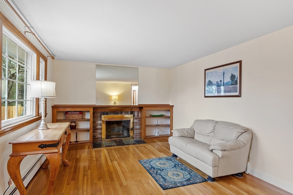 33 Eastview Road Hopkinton, MA 01748 - Photo 7 of 39 Gallery Image 7
