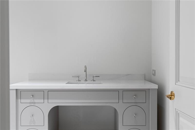 41 Blackland Road Northwest Atlanta, GA 30342 - Photo 80 of 106 a utility room with dryer and washer