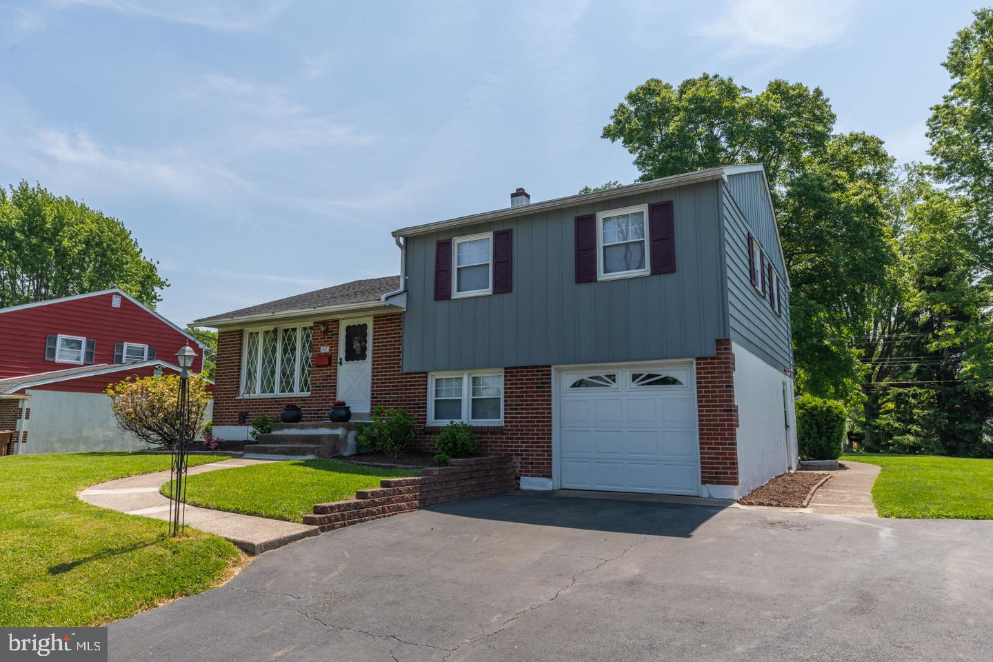 1827 Twining Road Willow Grove, PA 19090 - Photo 1 of 33 Double Wide Tons of Parking or Turn Around