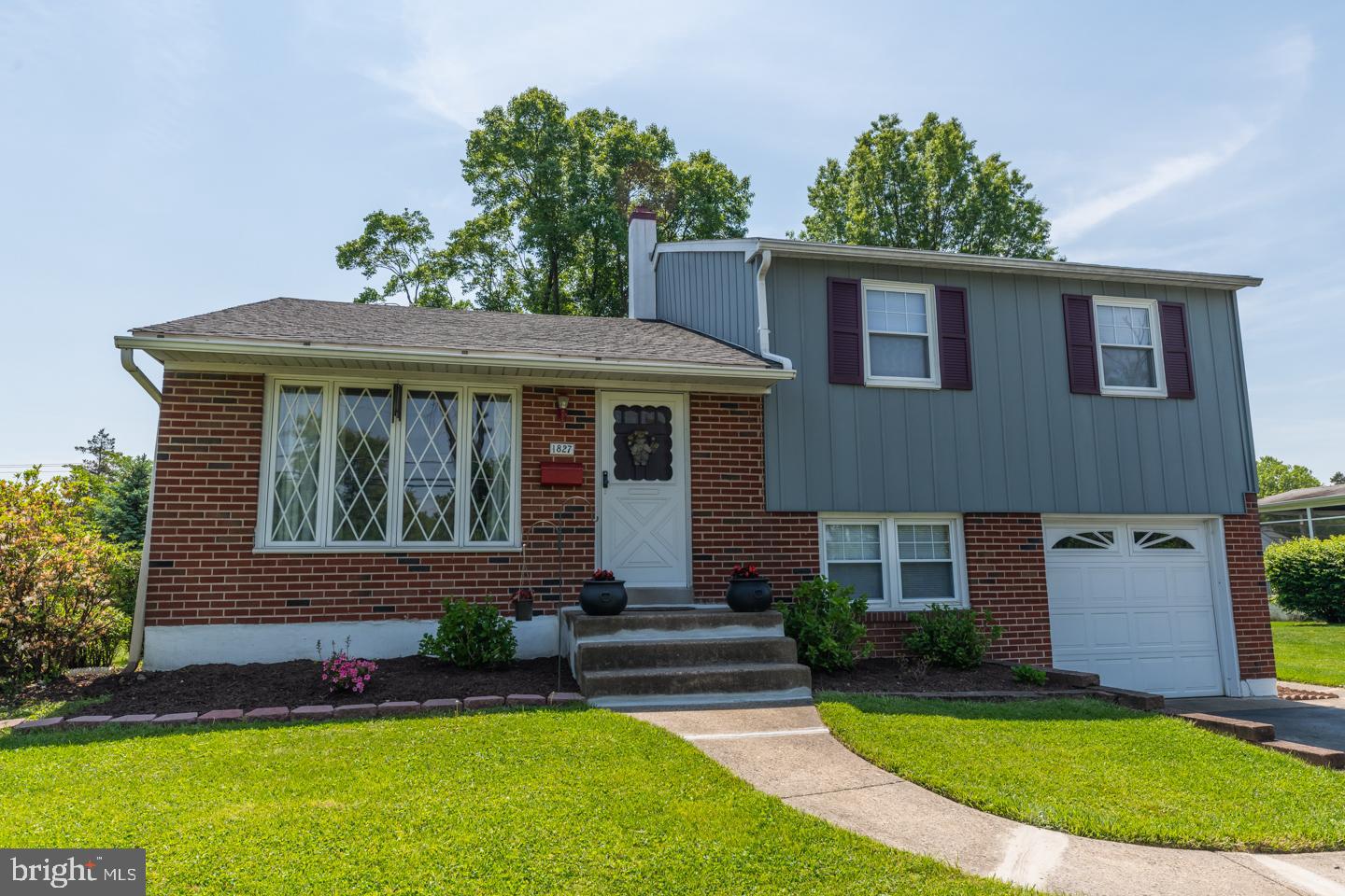 1827 Twining Road Willow Grove, PA 19090 - Photo 3 of 33 Meticulous & Maintenance Free Exterior
