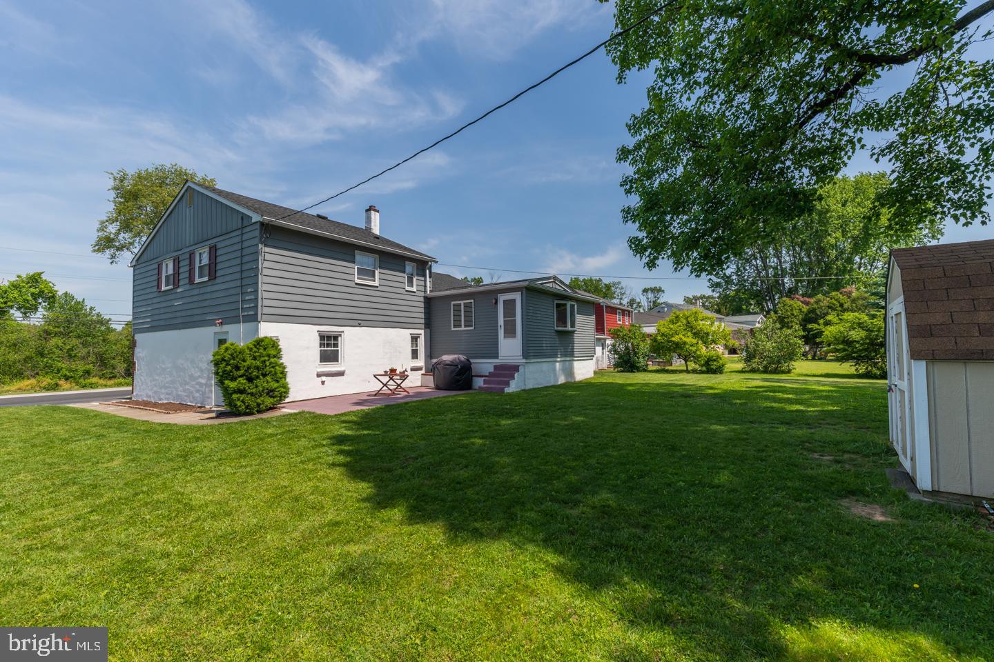 1827 Twining Road Willow Grove, PA 19090 - Photo 4 of 33 Gallery Image 4