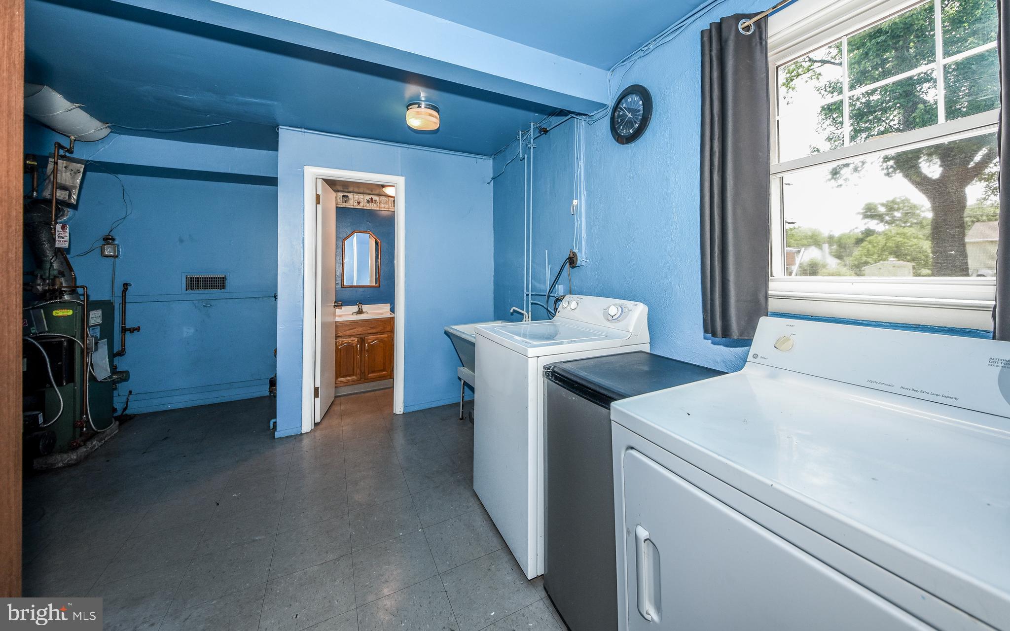 1827 Twining Road Willow Grove, PA 19090 - Photo 31 of 33 Laundry Room