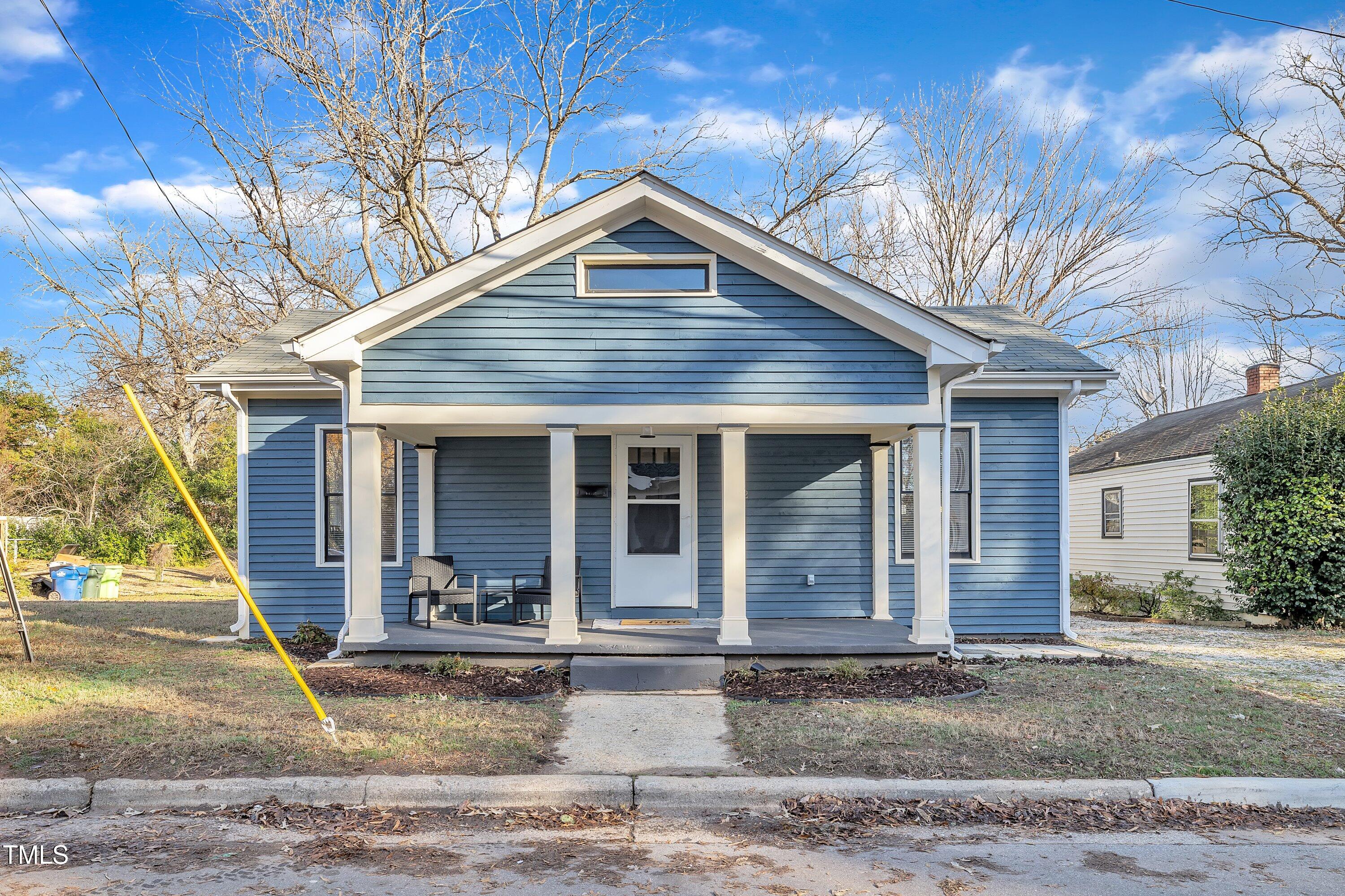 810 Brooklyn Street Raleigh, NC 27605 - Photo 27 of 70 01-812 Brooklyn St-32