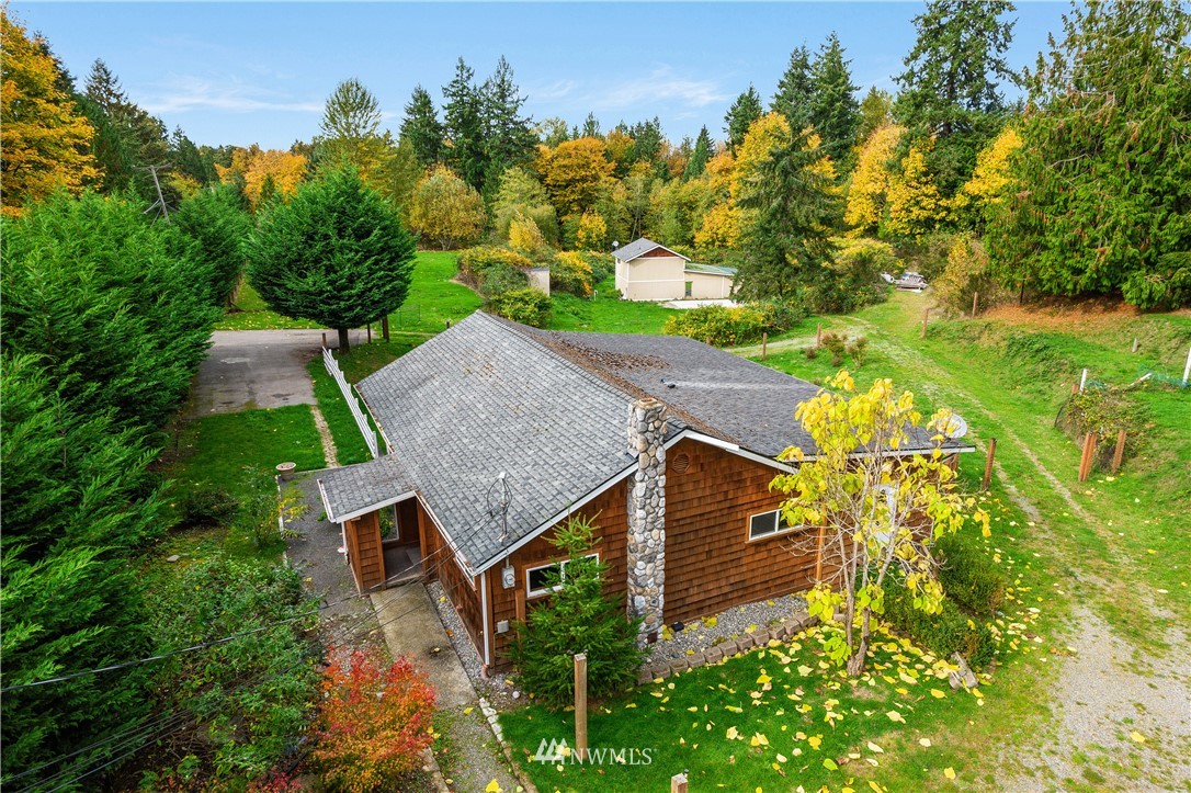 17510 Southeast 121st Place Renton, WA 98059 - Photo 34 of 40 an aerial view of a house with a yard basket ball court and outdoor seating