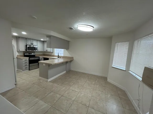 $454,900 | 5930 Welch Avenue, Stockton, CA 95210