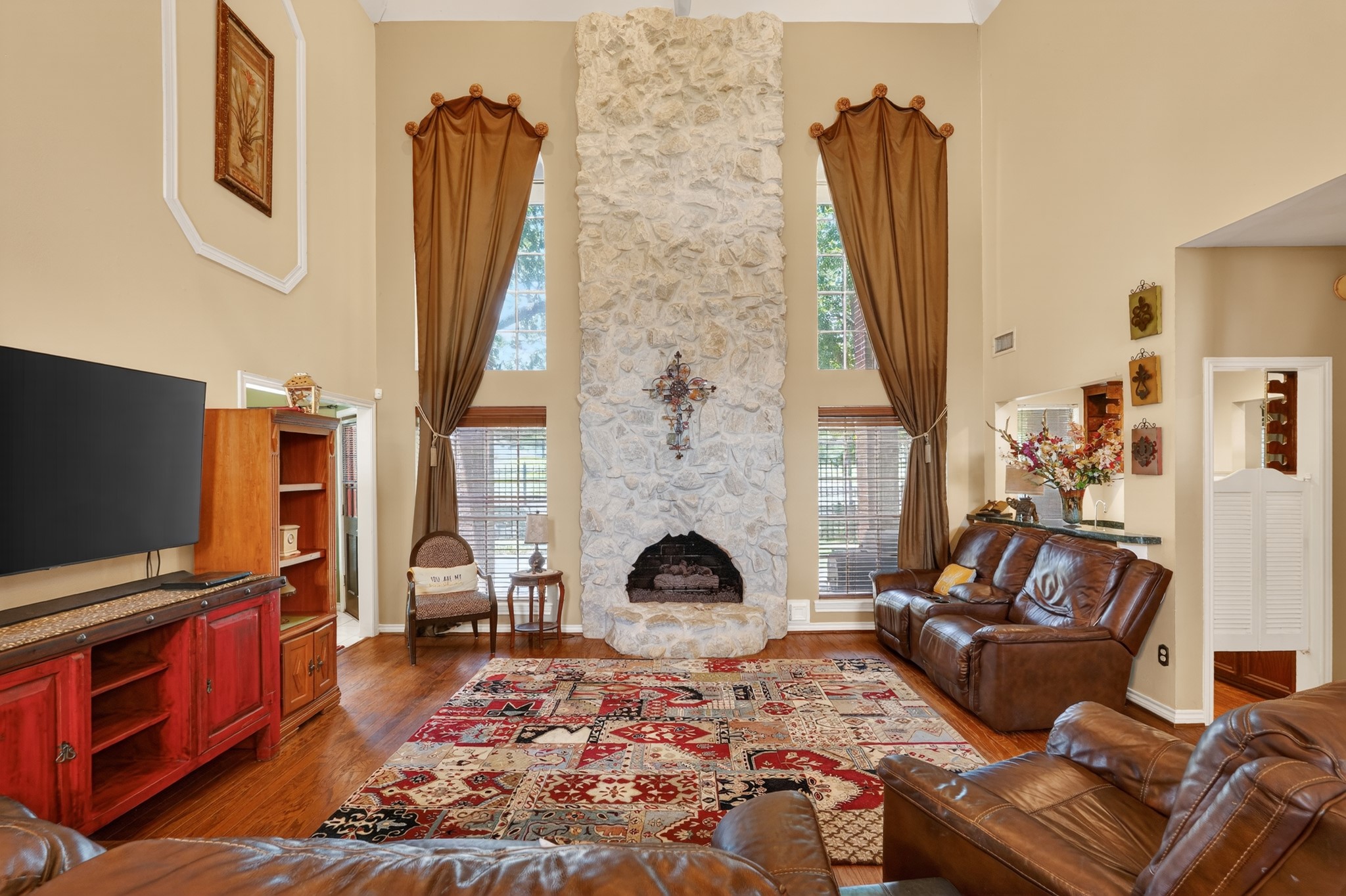 19027 Relay Road Humble, TX 77346 - Photo 7 of 29 Living Room view from dining area.