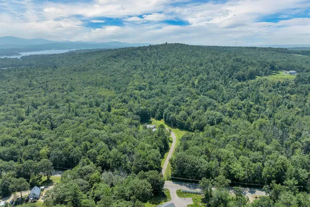 $1,290,000 | 358 Roller Coaster Road, Laconia, NH 03246