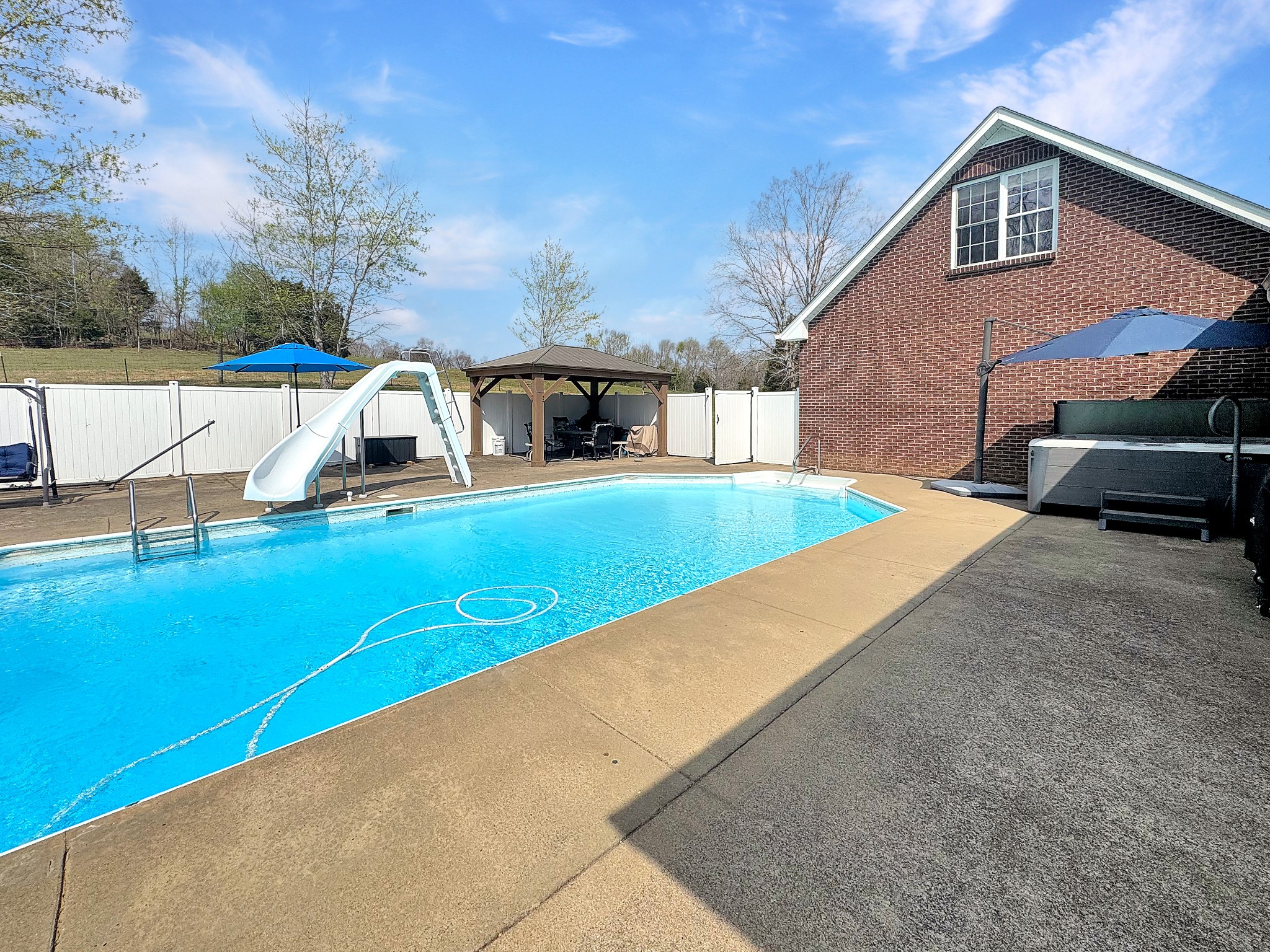 3989 Cadiz Road Bumpus Mills, TN 37028 - Photo 32 of 45