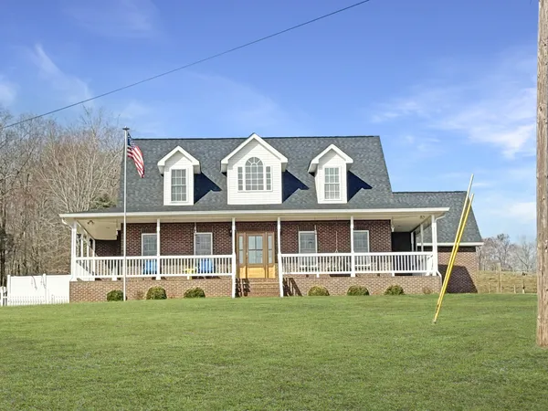 $1,070,000 | 3989 Cadiz Road, Bumpus Mills, TN 37028