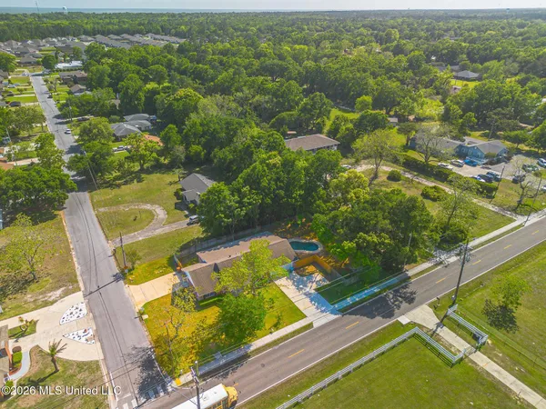 $312,000 | 20075 Pineville Road, Long Beach, MS 39560