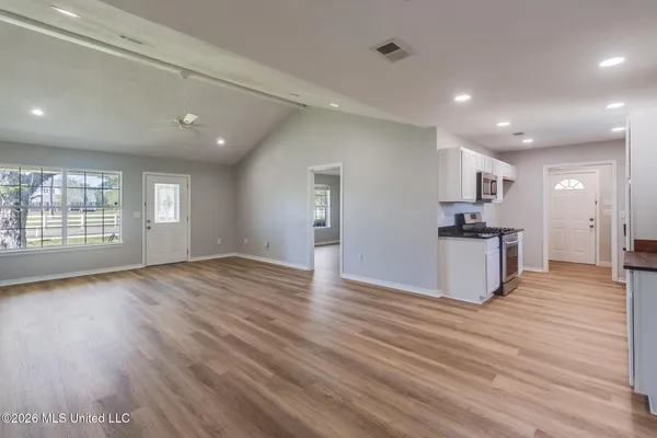 $312,000 | 20075 Pineville Road, Long Beach, MS 39560