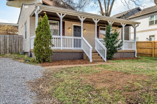 $2,100 | 515 Hemstead Street, Nashville, TN 37209