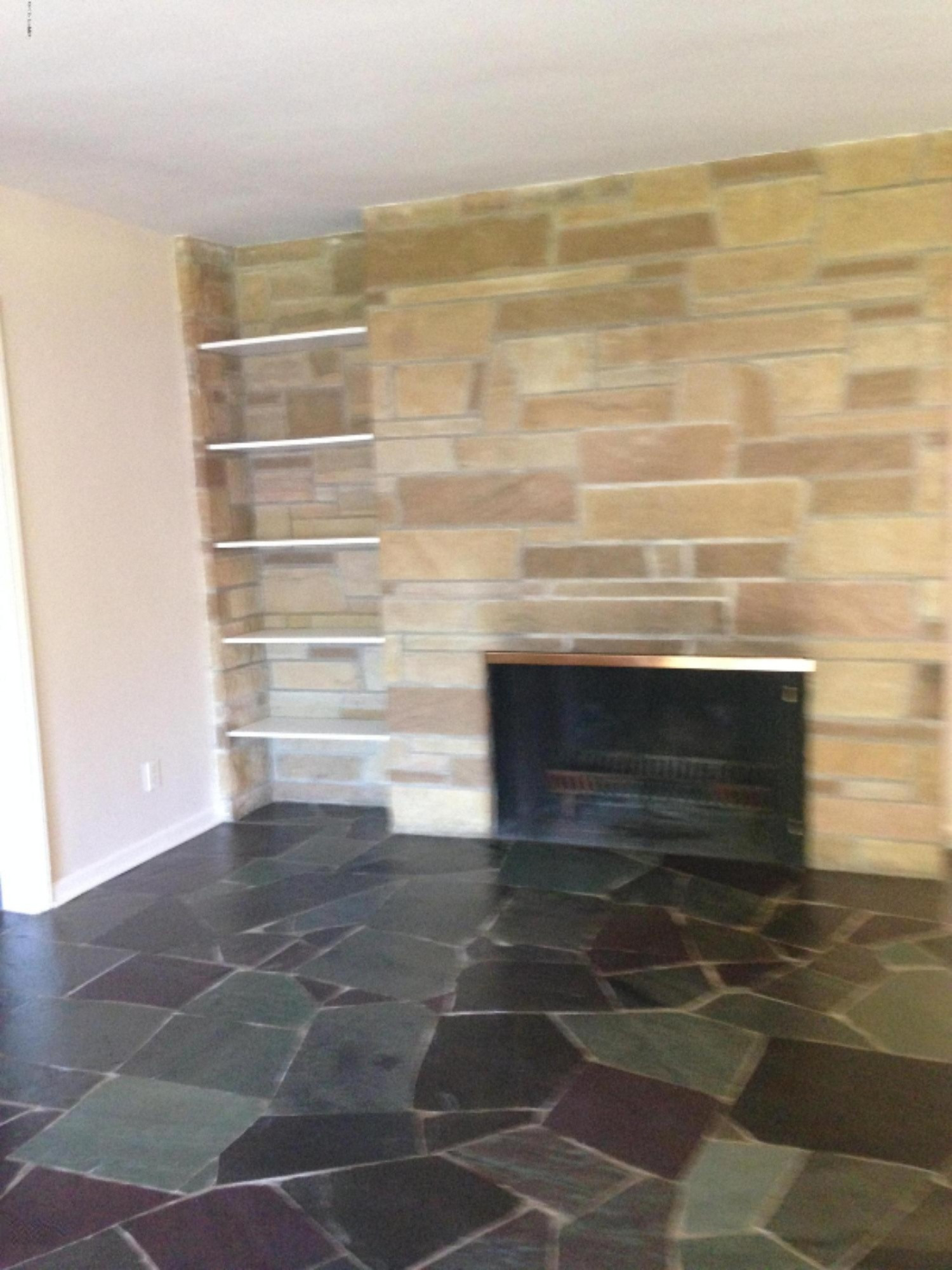 375 Montezuma Road Benton Harbor, MI 49022 - Photo 15 of 33 IMG_2308
