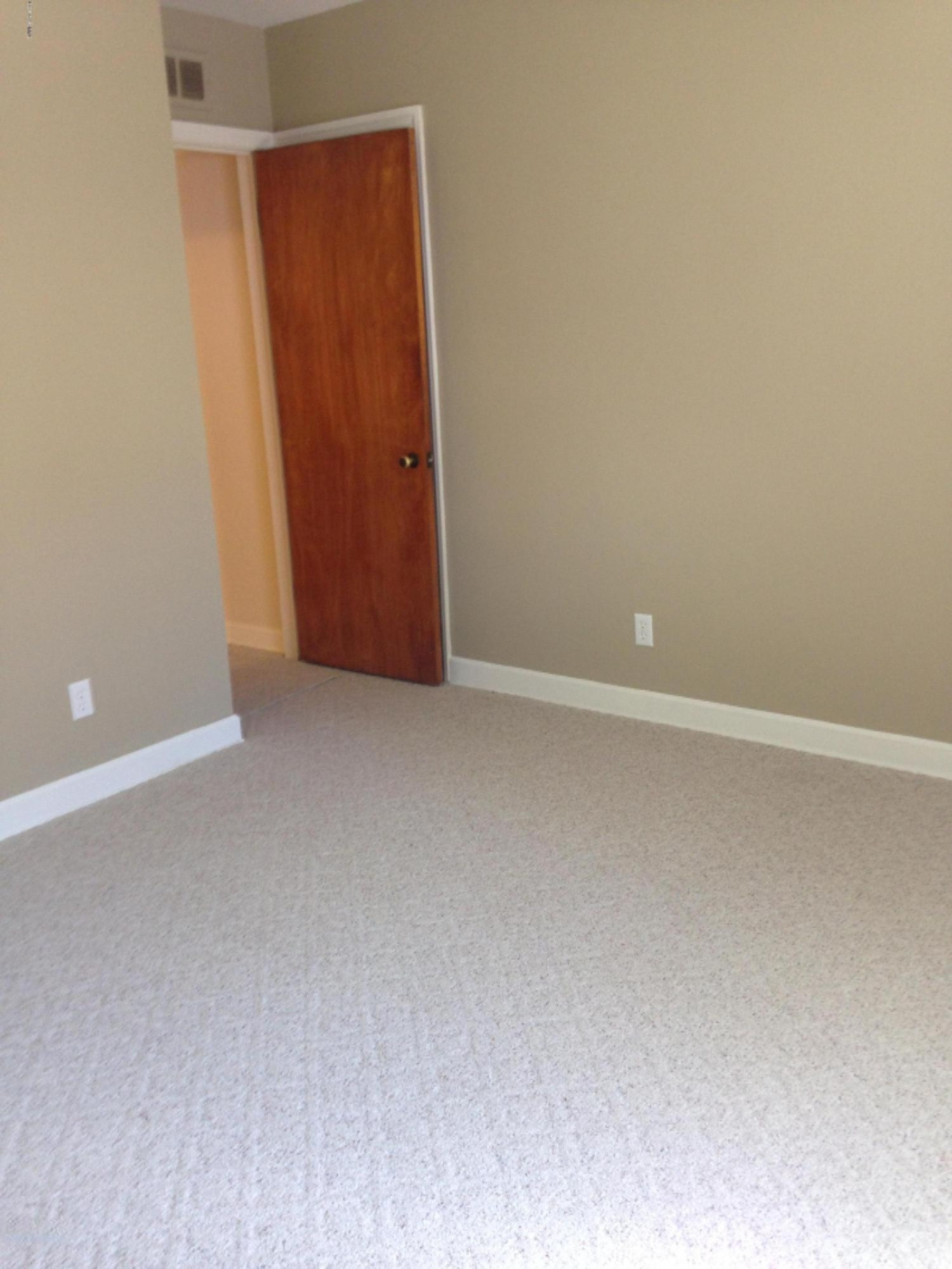375 Montezuma Road Benton Harbor, MI 49022 - Photo 22 of 33 IMG_2338