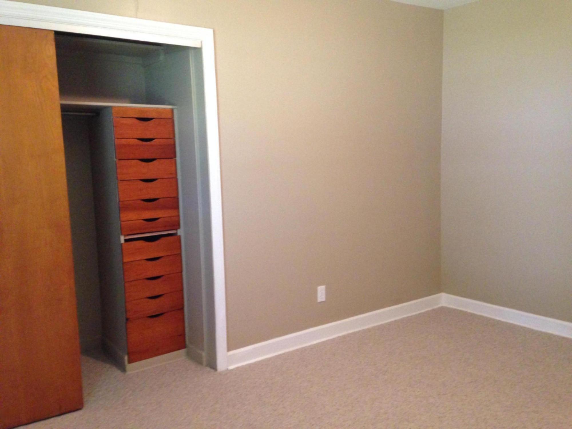 375 Montezuma Road Benton Harbor, MI 49022 - Photo 23 of 33 IMG_2340