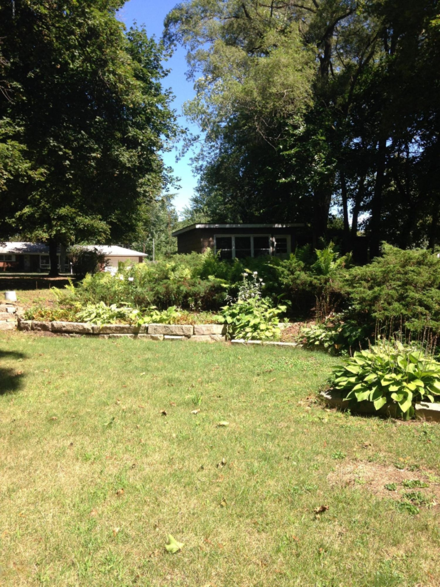 375 Montezuma Road Benton Harbor, MI 49022 - Photo 33 of 33 IMG_2325 (1)