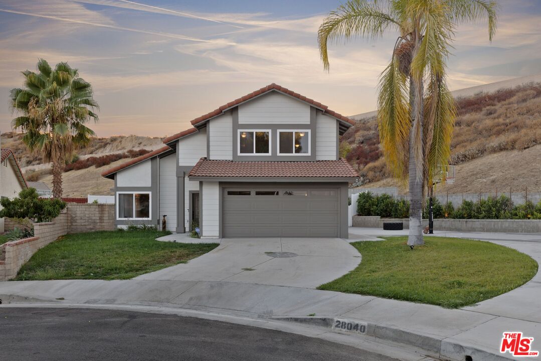 28040 Concord Avenue Castaic, CA 91384 - Photo 1 of 28