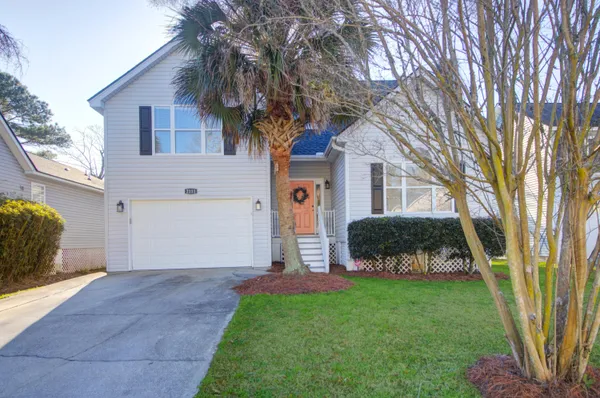 $560,000 | 2111 Razorback Lane, Charleston, SC 29414