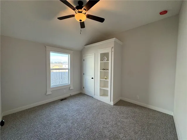 $489,950 | 15600 Sheridan Court, Basehor, KS 66007