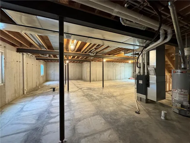 $489,950 | 15600 Sheridan Court, Basehor, KS 66007