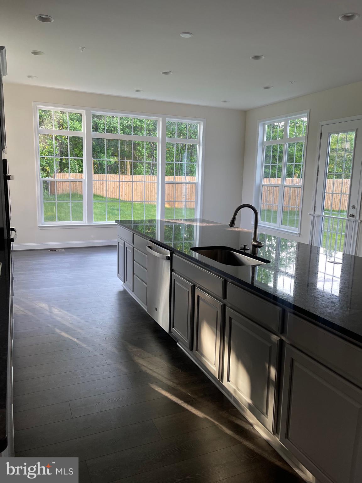 4004 Diamondhead Avenue Bowie, MD 20721 - Photo 39 of 50 ❤️