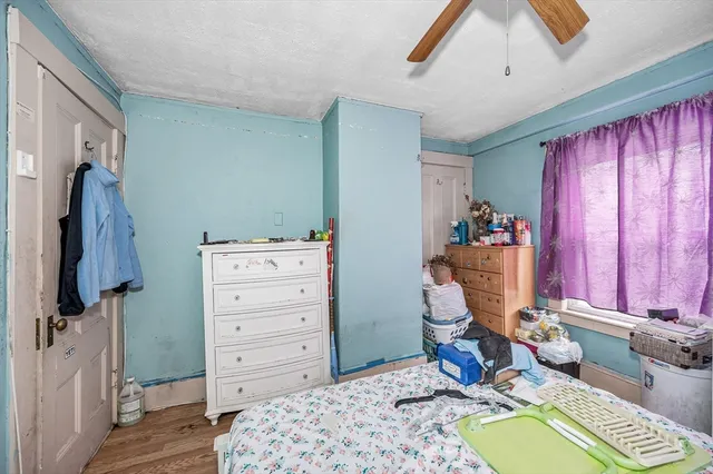 $400,000 | 105 3rd Street, Lowell, MA 01850