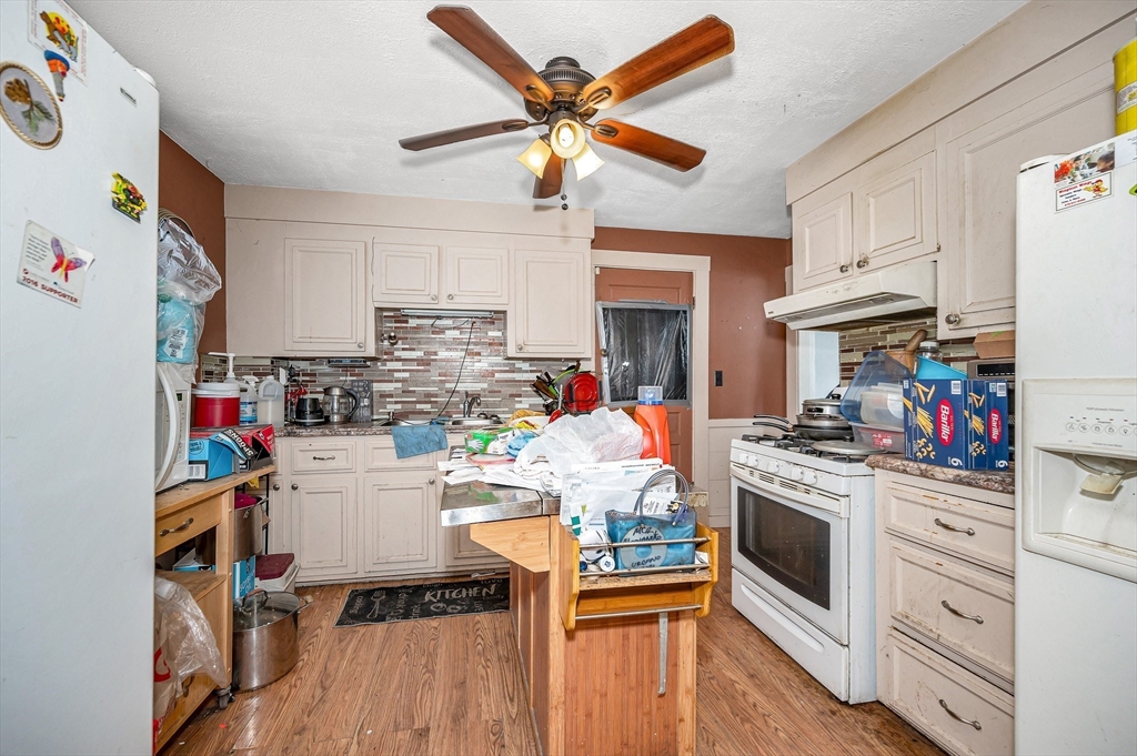 105 3rd Street Lowell, MA 01850 - Photo 4 of 20