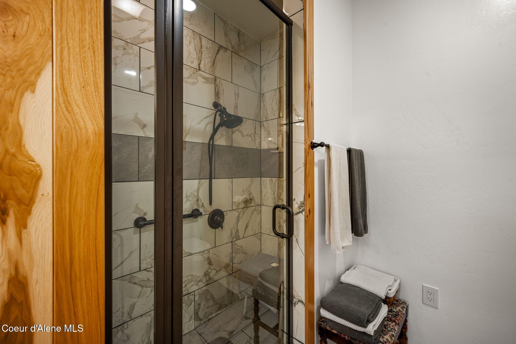 86 Nuthatch Lane Moyie Springs, ID 83845 - Photo 20 of 45 19