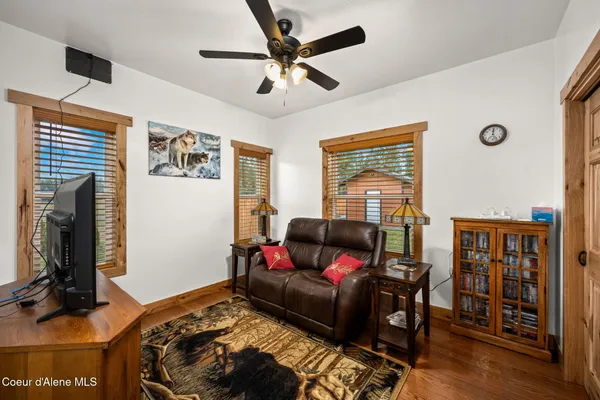 $757,500 | 86 Nuthatch Lane, Moyie Springs, ID 83845