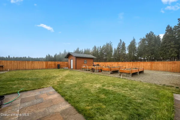 $757,500 | 86 Nuthatch Lane, Moyie Springs, ID 83845
