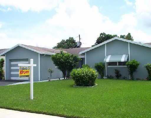 22198 Southwest 61st Avenue Boca Raton, FL 33428 - Photo 1 of 1 Primary Photo