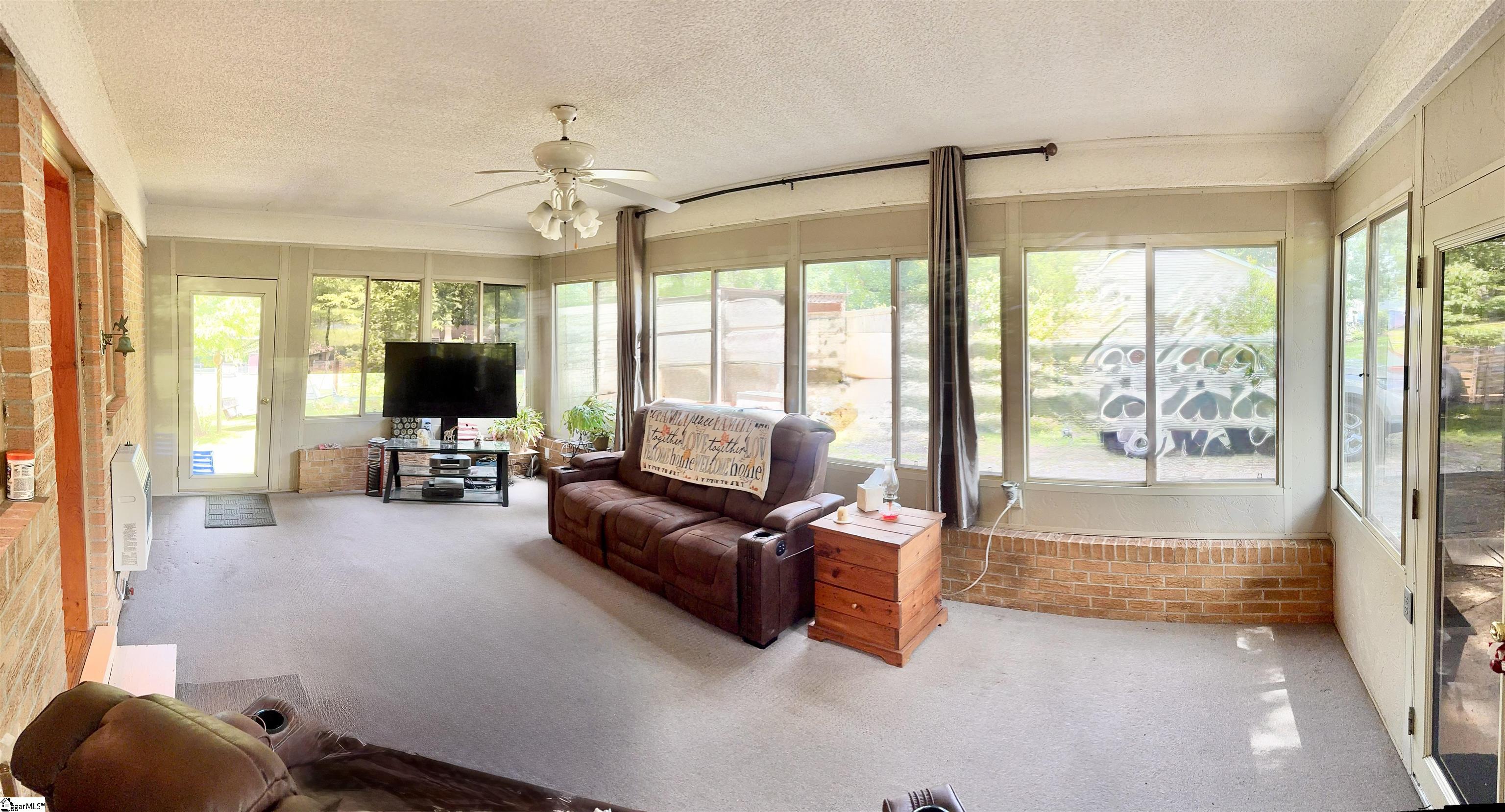 228 Styles Road Taylors, SC 29687 - Photo 8 of 35 Gallery Image 8